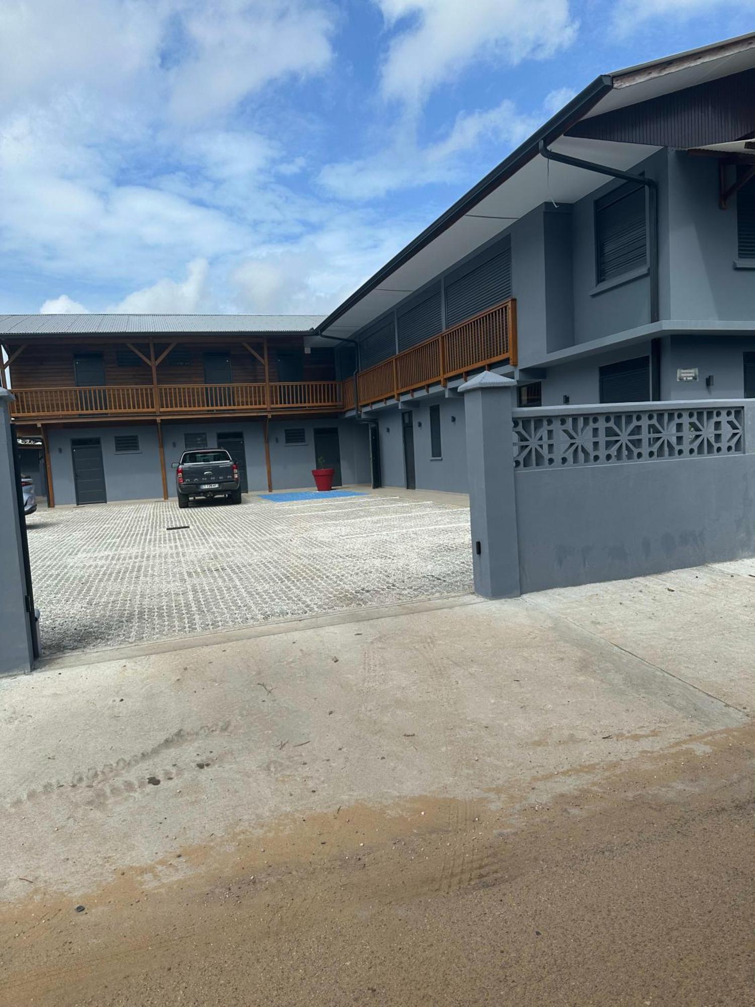 Superbe T1 A 50 Metre De La Mer Cayenne Exterior photo